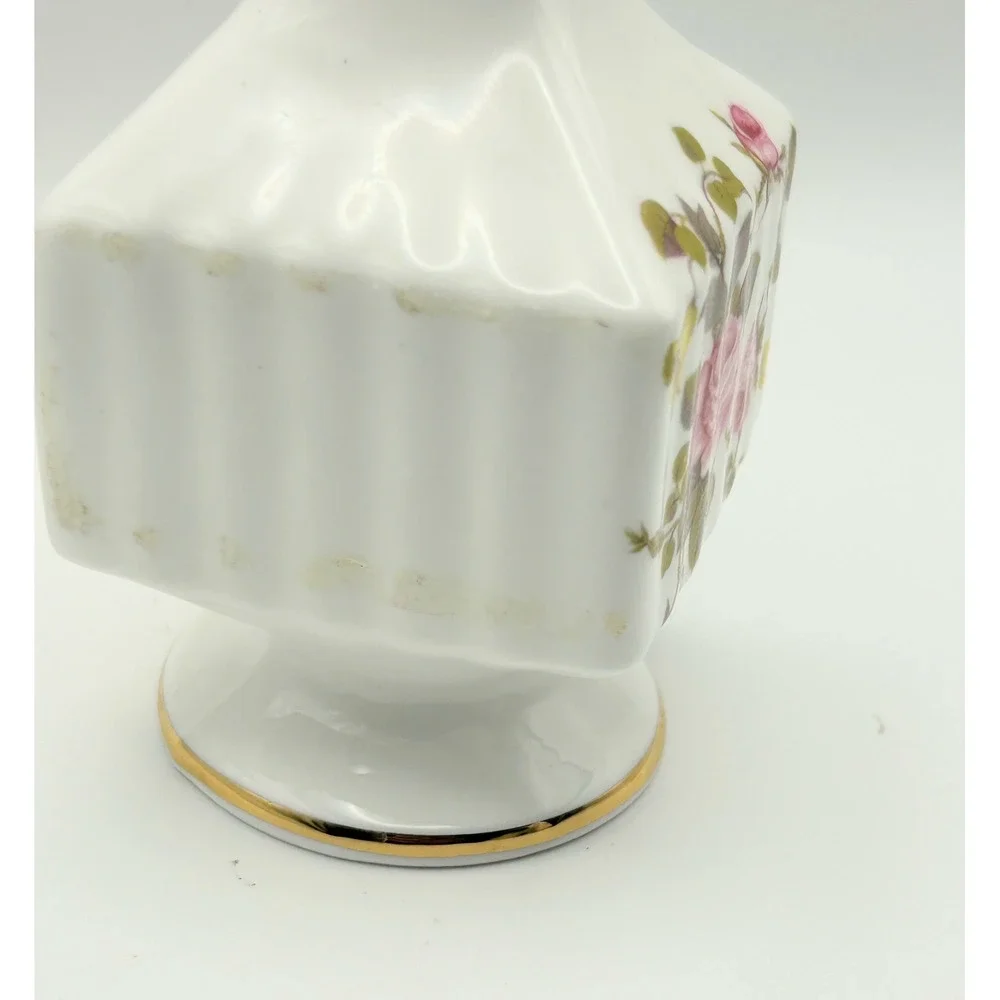 Royal Tara Ireland Fine Bone China Bud Vase Pink Rose Floral Gold Trim 7.5 Inch‎